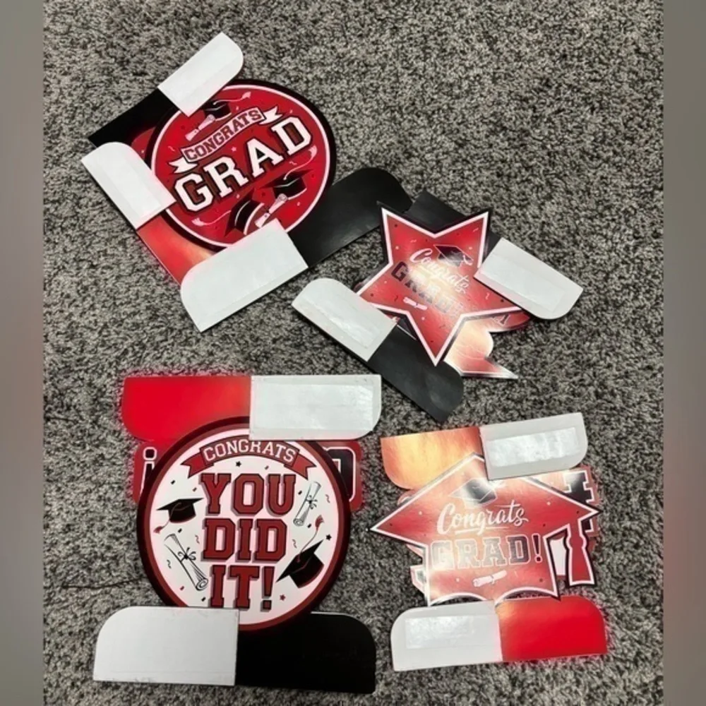 4 pack center piece for graduation